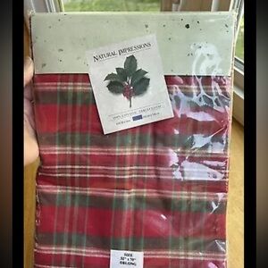 Natural Impressions Cotton Tablecloth 52 x 70 Christmas Red Green Plaid Unused